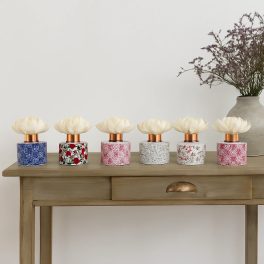 FLOWER DIFFUSER